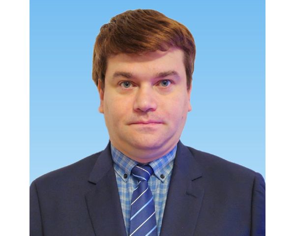 Dr. Marius Iordache Dr. Marius Iordache