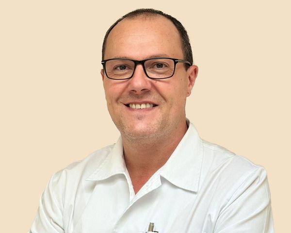 Dr. Rob Robert Dr. Rob Robert